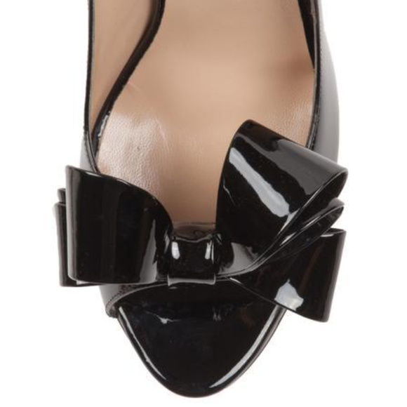 Valentino Garavani d'Orsay Black Patent Pumps NIB - Picture 3 of 4